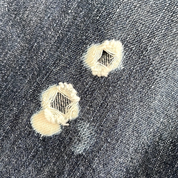 Cremieux Jeans Bootcut Premium Denim Distressed Holes Slightly Flared Size 34/30 - Picture 5 of 7